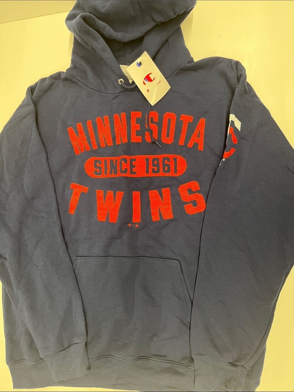 NEW Champion MLB Officially Licensed Minnesota Twins Navy Hoodie Women’s Size XL